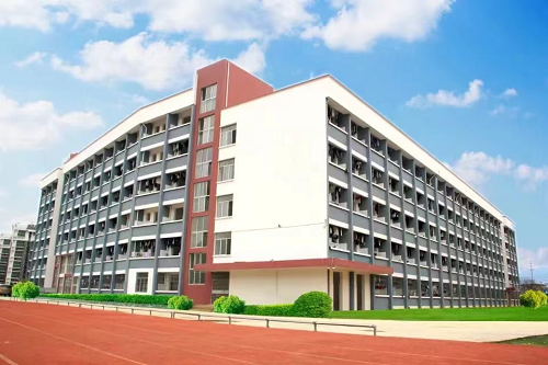 食宿條件